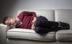 尿痛是怎么回事 男人小便刺痛怎么办